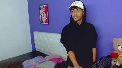 angel_foxc_ live cam on Cam4