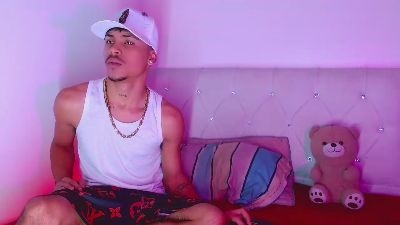 angel_foxc_ live cam on Cam4