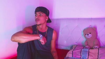 angel_foxc_ live cam on Cam4