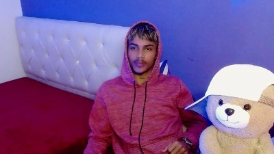 angel_foxc_ live cam on Cam4