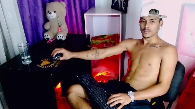 angel_foxc_ live cam on Cam4