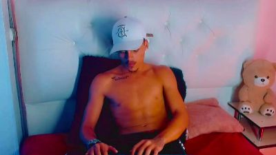 angel_foxc_ live cam on Cam4