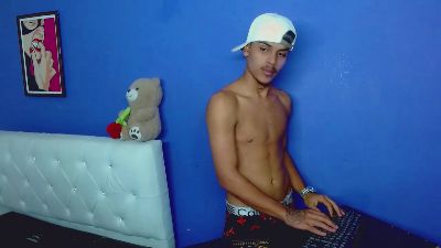 angel_foxc_ live cam on Cam4
