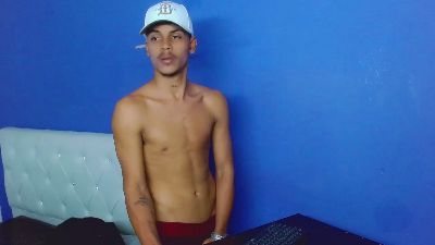 angel_foxc_ live cam on Cam4