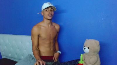 angel_foxc_ live cam on Cam4