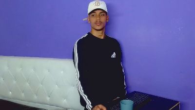 angel_foxc_ live cam on Cam4