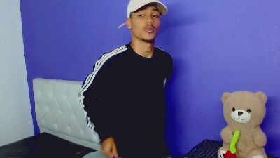 angel_foxc_ live cam on Cam4