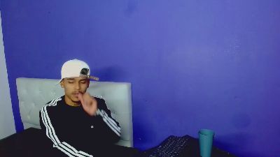 angel_foxc_ live cam on Cam4