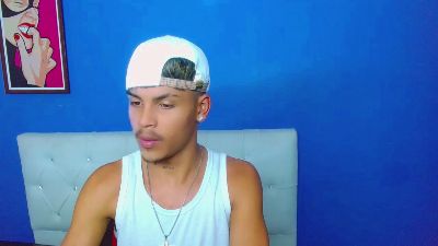 angel_foxc_ live cam on Cam4