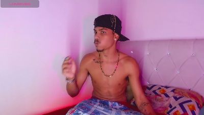 angel_foxc_ live cam on Cam4