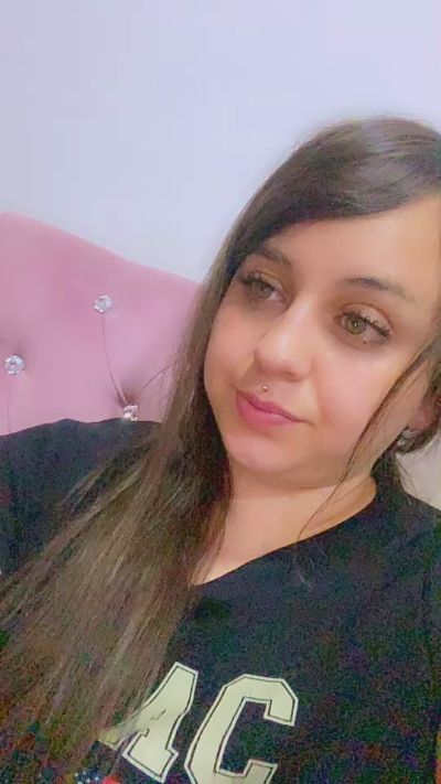 angela19 live cam on Cam4