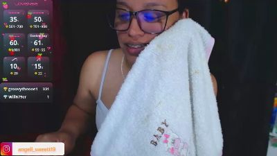 angela_angels_ live cam on Cam4