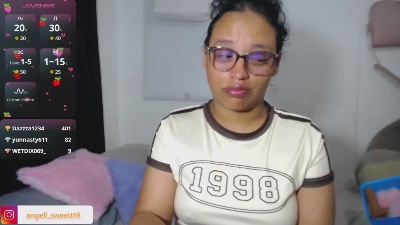 angela_angels_ live cam on Cam4