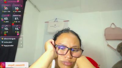 angela_angels_ live cam on Cam4