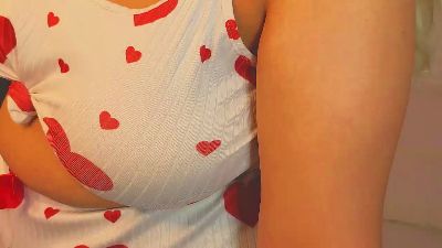 angelic_coy live cam on Cam4