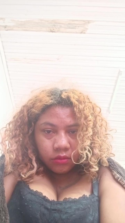 angelicah4 live cam on Cam4