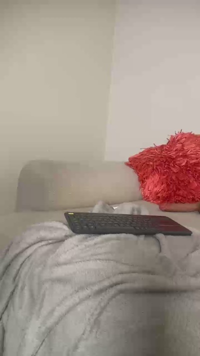 angelierose live cam on Cam4
