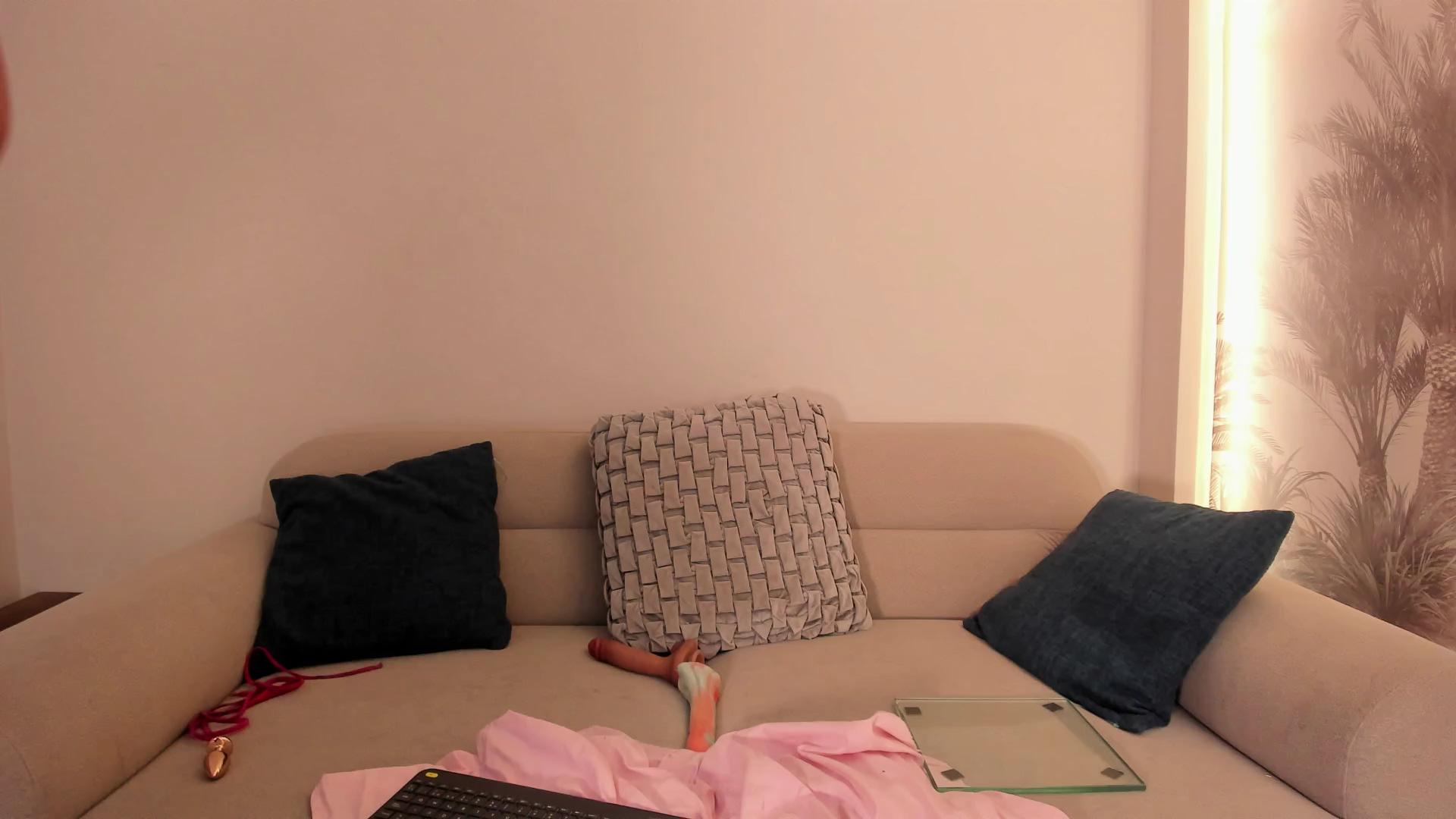 angelierose live cam on Cam4