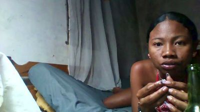 angelinah4 live cam on Cam4