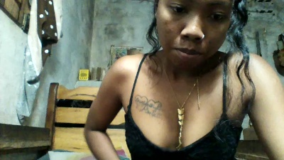 angelinah4 live cam on Cam4