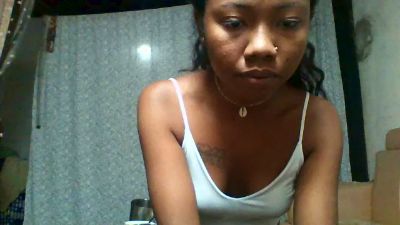 angelinah4 live cam on Cam4