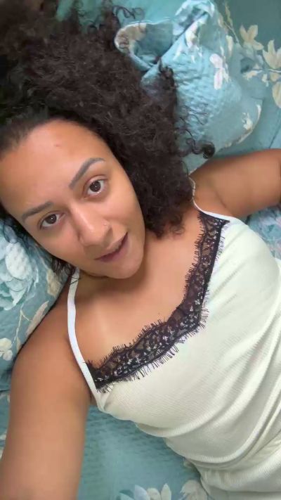 angelpravoce live cam on Cam4