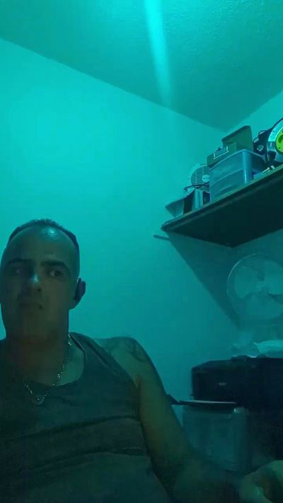 angevil2020 live cam on Cam4