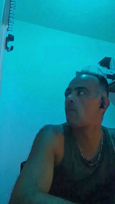 angevil2020 live cam on Cam4