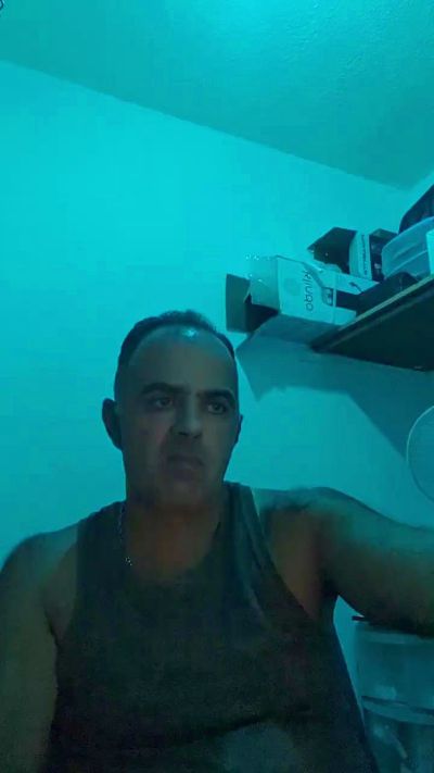 angevil2020 live cam on Cam4