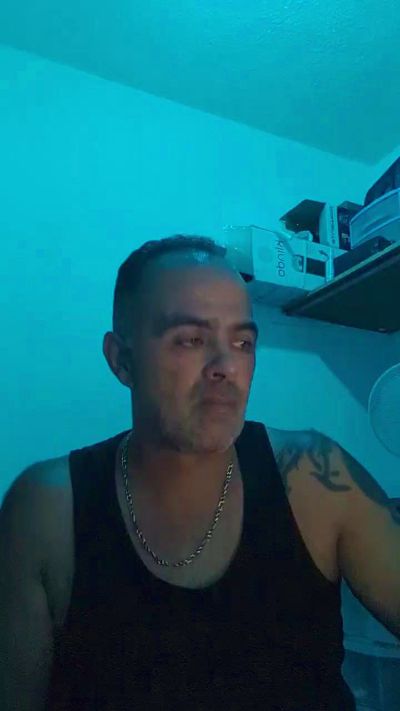 angevil2020 live cam on Cam4