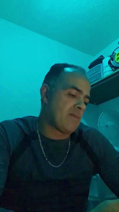 angevil2020 live cam on Cam4