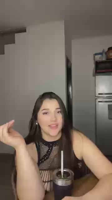 angietubebe live cam on Cam4