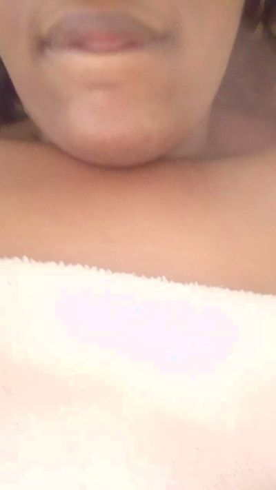 aninha234 live cam on Cam4