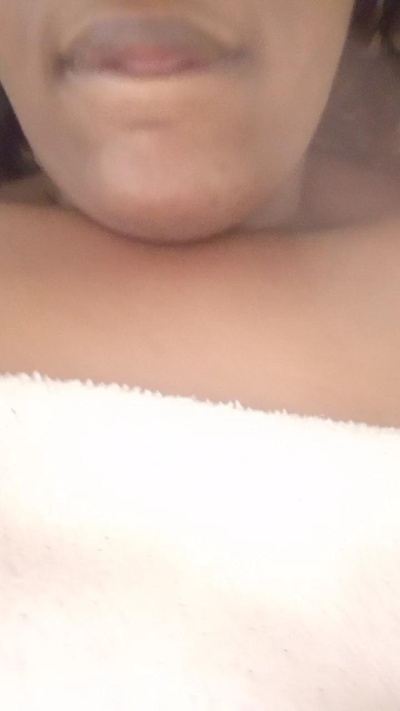 aninha234 live cam on Cam4