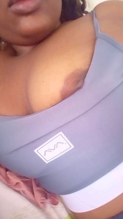 aninha234 live cam on Cam4