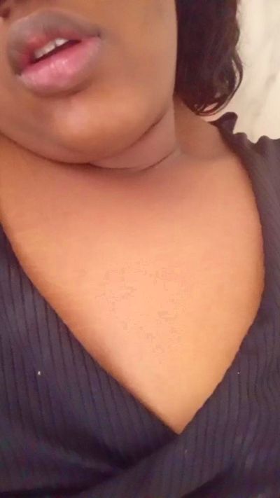 aninha234 live cam on Cam4
