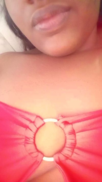 aninha234 live cam on Cam4