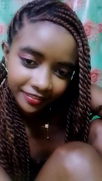 anisa7 live cam on Cam4