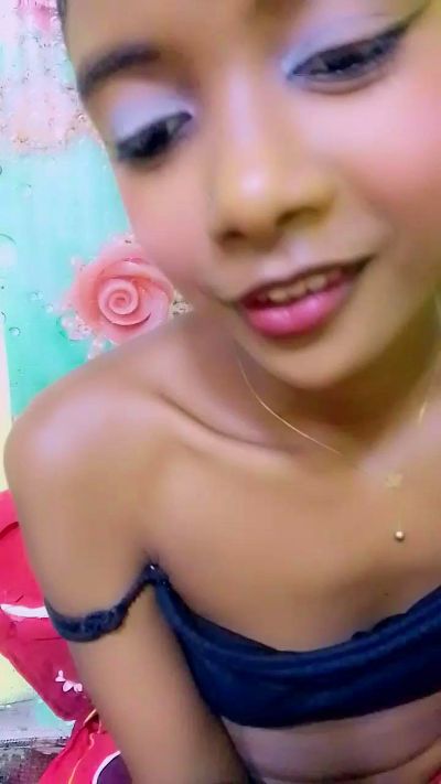 anisa7 live cam on Cam4