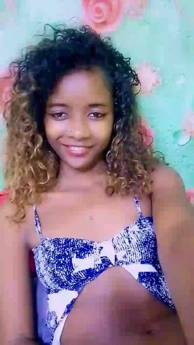 anisa7 live cam on Cam4