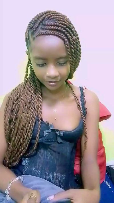 anisa7 live cam on Cam4