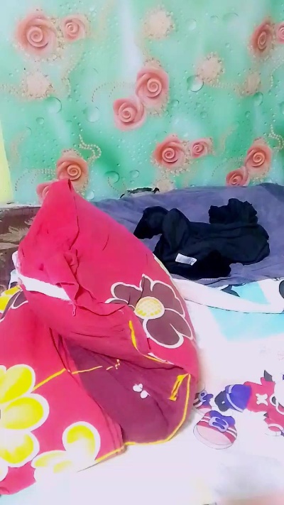 anisa7 live cam on Cam4