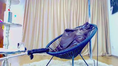 anissadiamond live cam on Cam4