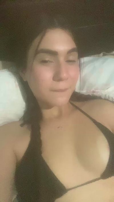 anna027 live cam on Cam4