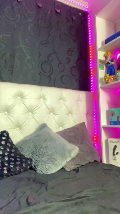 annabellelover_ live cam on Cam4