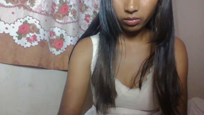 annahbella2 live cam on Cam4