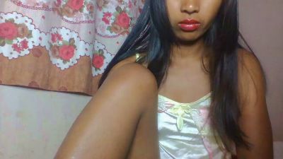 annahbella2 live cam on Cam4