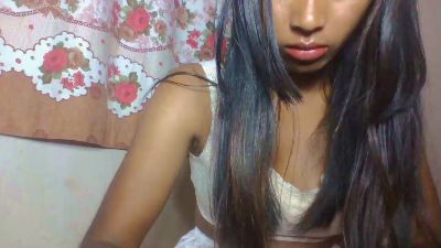 annahbella2 live cam on Cam4