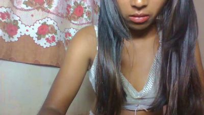 annahbella2 live cam on Cam4
