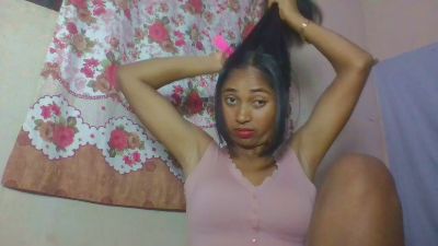 annahbella2 live cam on Cam4